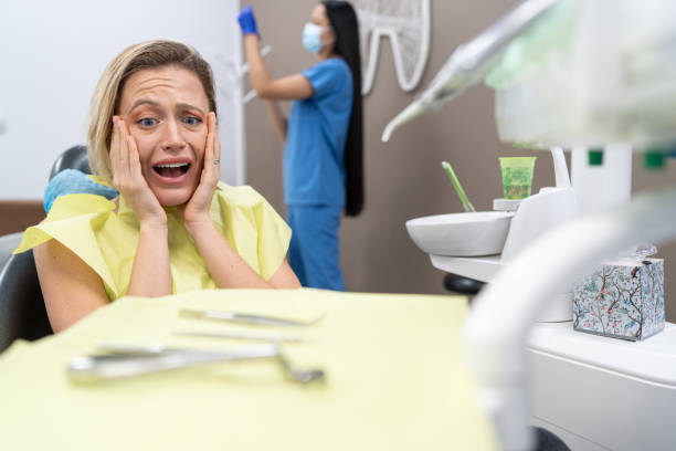 Best Emergency Tooth Extraction in Marlborough, MO